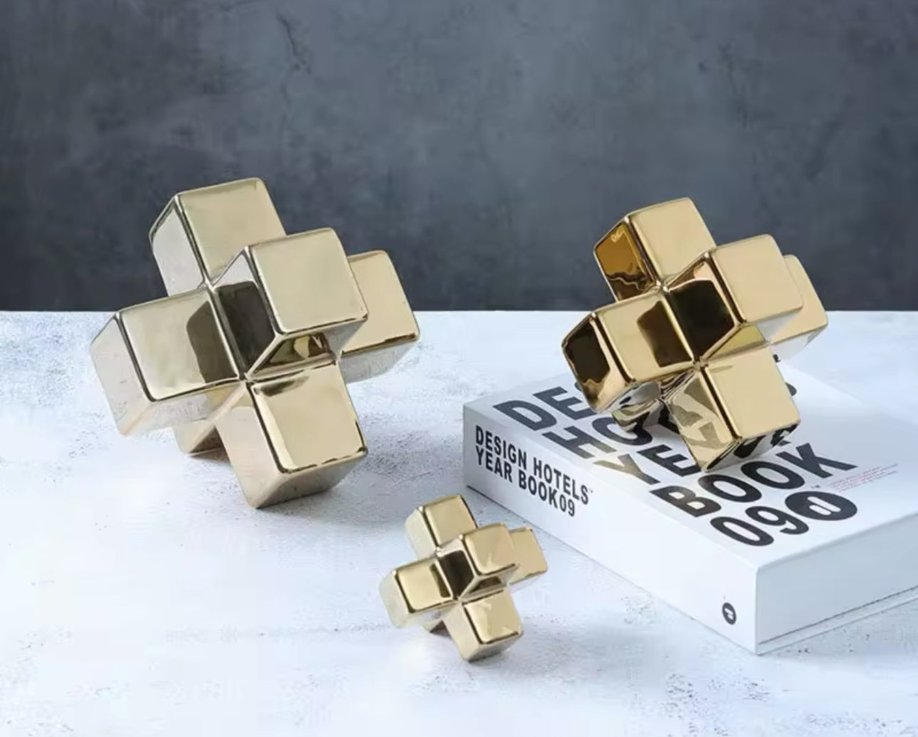 Gold Jaki 3D Med